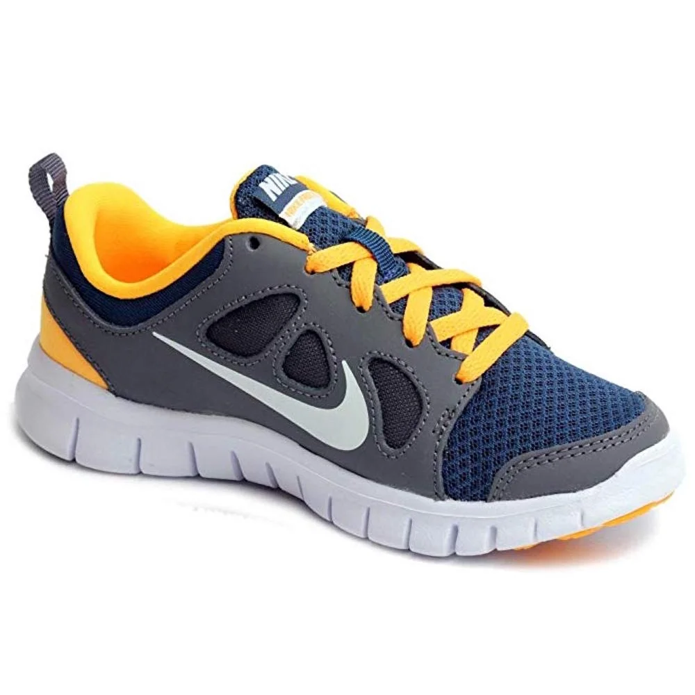 nike kids running shoes