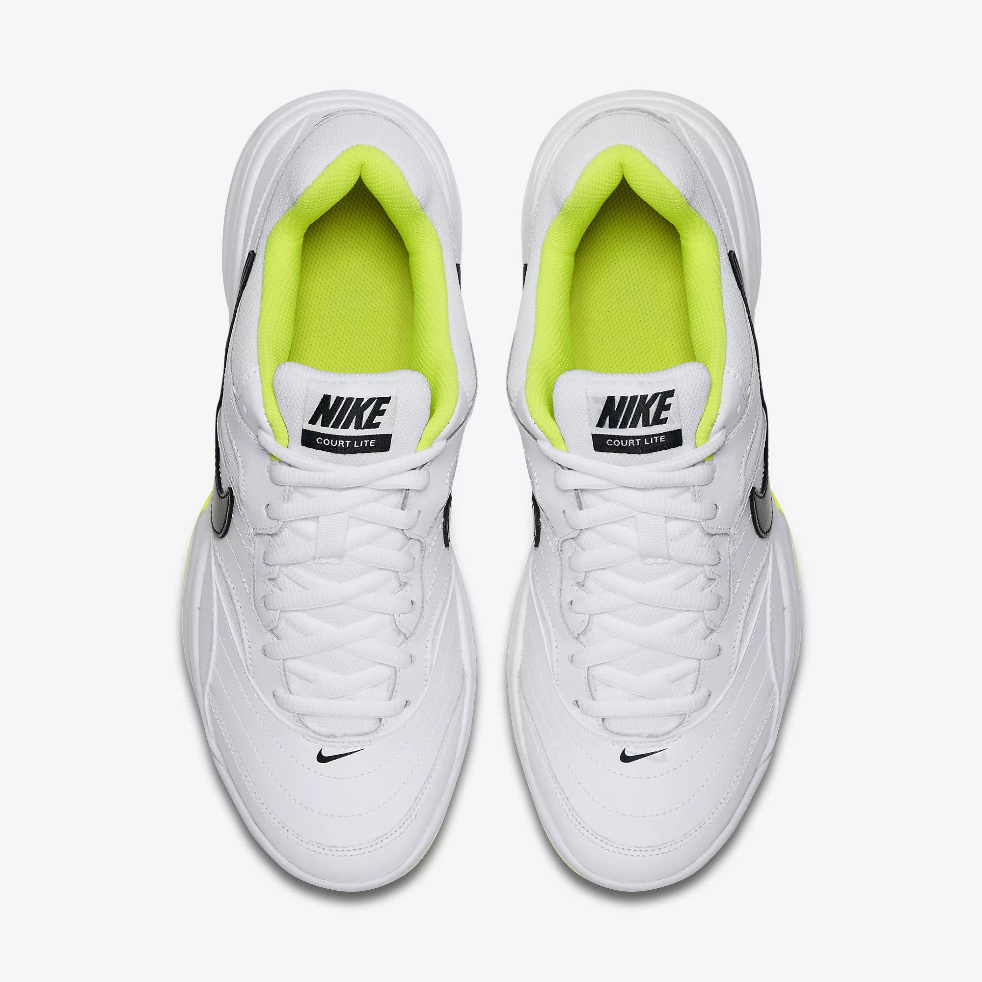 white nike shoes mens