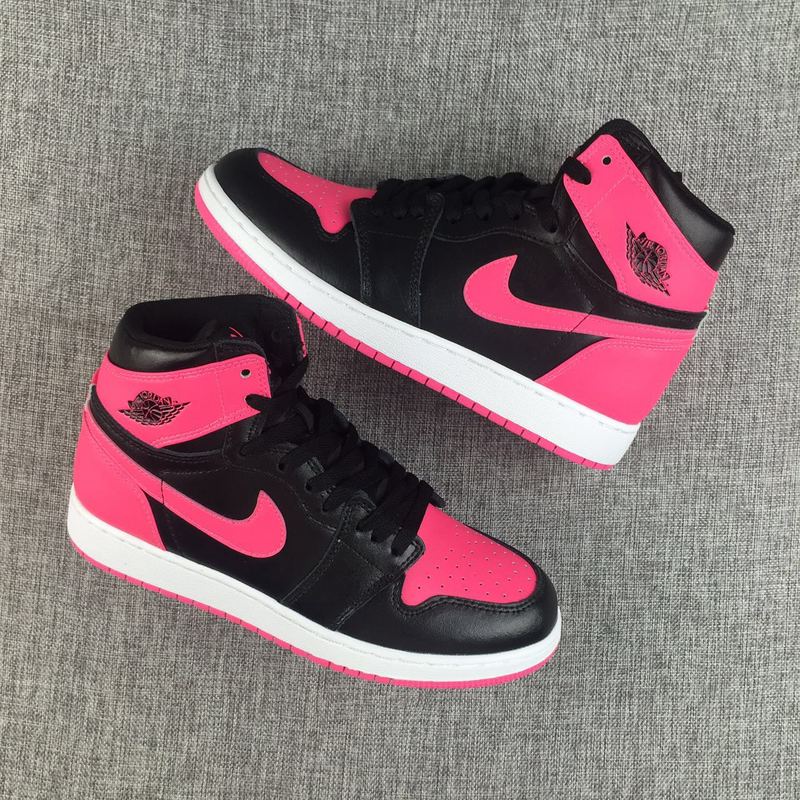 womens pink nike shoes