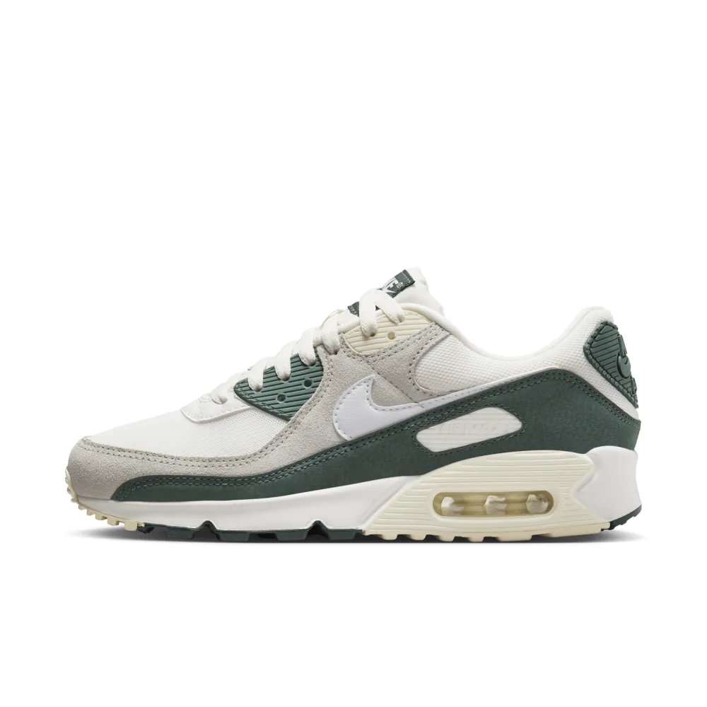 nike women's air max 90 shoes