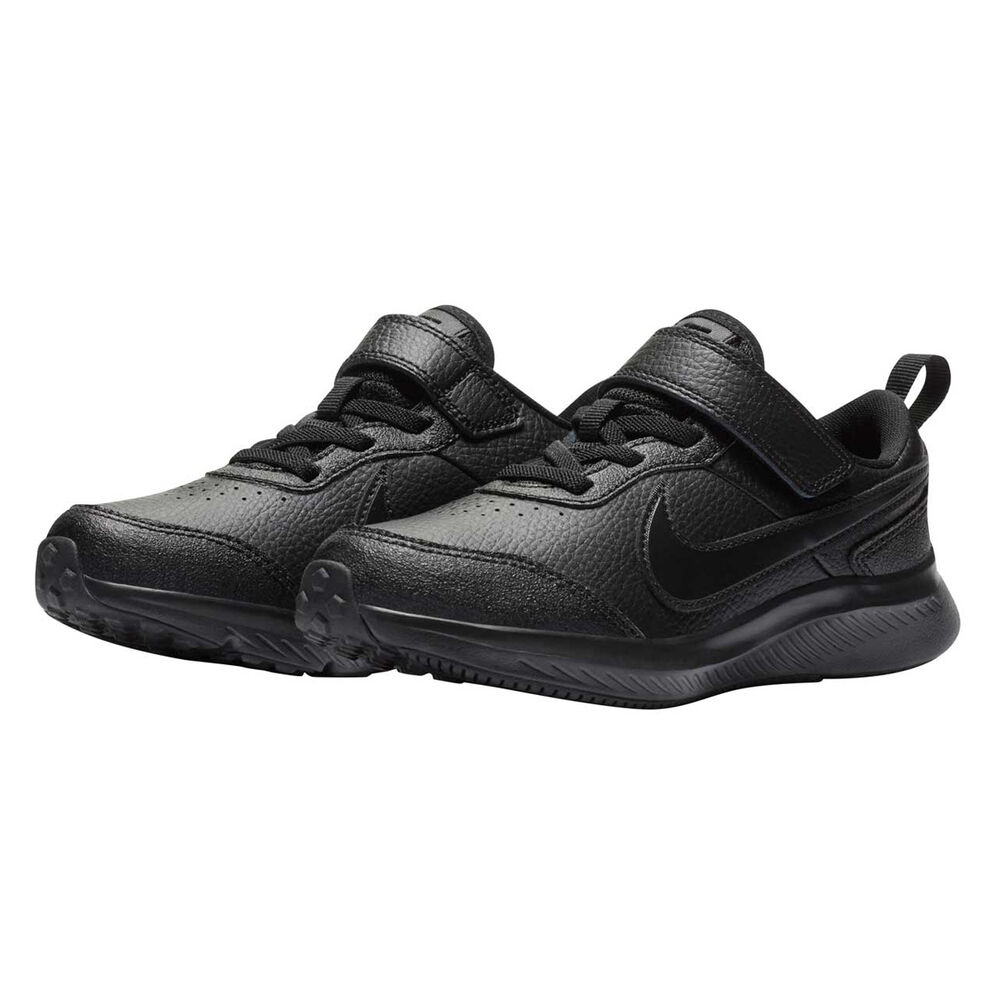 black nike shoes kids